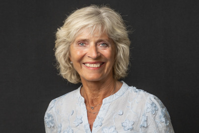 Portrettfoto av Erna Mikalsen Larsen
