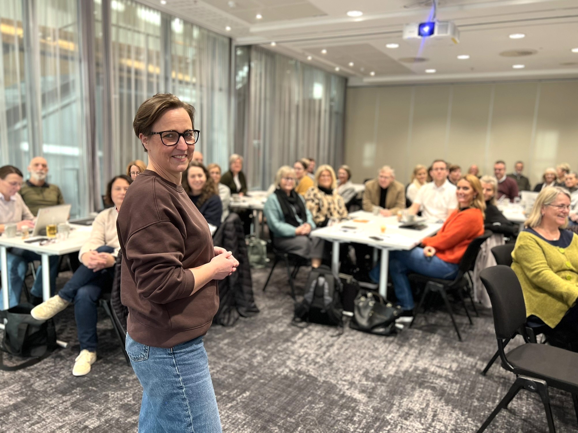 Solveig Cruikshank Tofte, interkommunal samhandlingsleder i Helsefellesskapet i s&oslash;ndre Tr&oslash;ndelag, presenterte resultater av en unders&oslash;kelse om kommunale samhandlingslederes rolle og funksjon. 