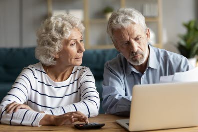 Koronatiltak hvor pensjonert personell kan jobbe i helse- og omsorgstjenesten uten å tape pensjon forlenget